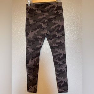 CAMO Black & grey Cotton Leggings